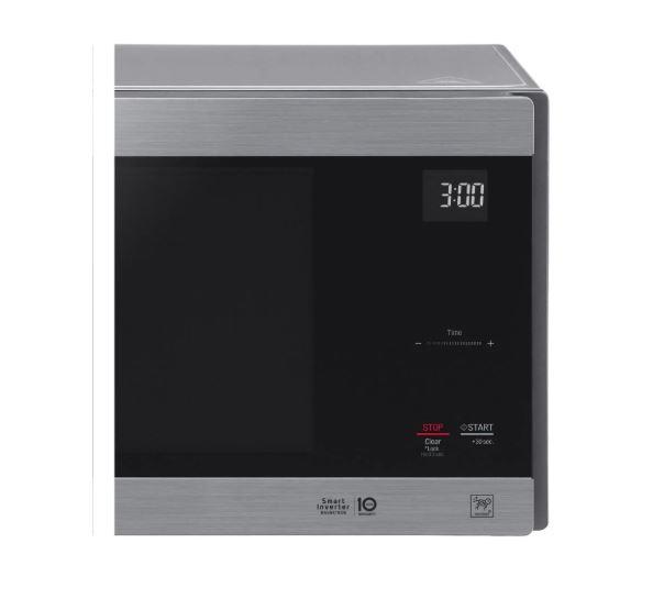 LG LMC1575ST 1.5 cu. ft. NeoChef™ Countertop Microwave with Smart Inverter and EasyClean