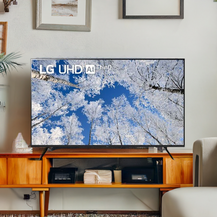 LG 65" 4K UHD HDR LED webOS22 Smart TV (65UQ7070ZUE) - 2022