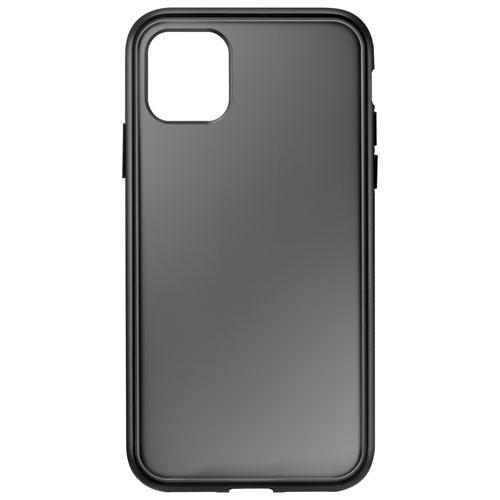 Insignia NS-MAXIMHBC-C  Fitted Hard Shell Case for iPhone 11 - Semi-Black (New Other)