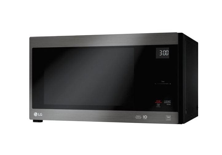 LG LMC1575BD 1.5 cu.ft Counter Top Microwave Oven with Neochef Smart Inverter – Black Stainless Steel